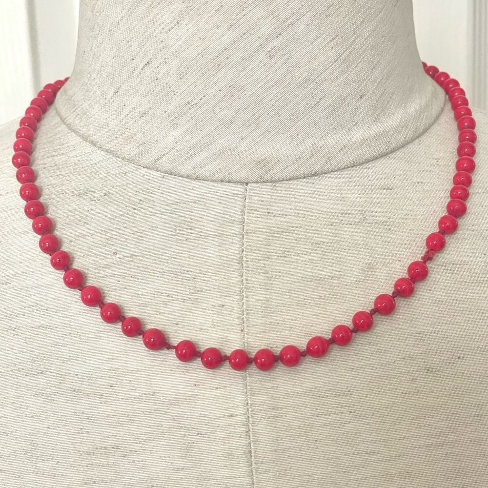 Monet red  beaded knotted gold tone necklace